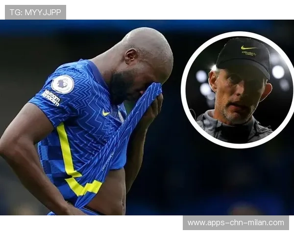 维拉盯哈兰德式禁区锋线，如何通过精准策略制约顶级前锋的威胁？